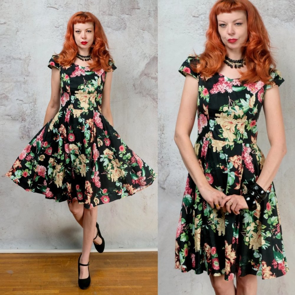 1950s black floral repro dress size small
